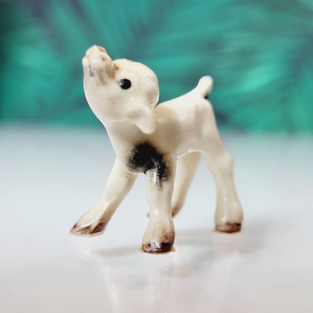 Hagen-Renaker Miniature Ceramic Animal Figure Spotted Calf